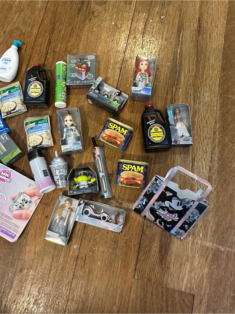 Mini Brands- Assorted bundle - Picture 3 of 3